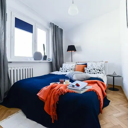 21 Miodowa * Warsaw